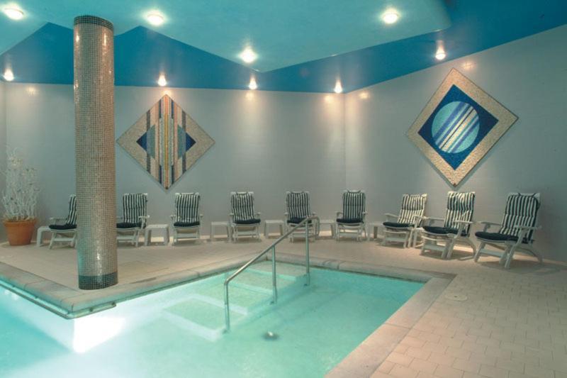 Hotel Centro Benessere Gardel Арта Терме Екстериор снимка